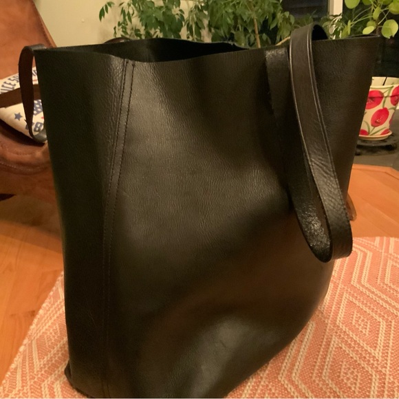Handbags - Madewell Black Tote Bag
